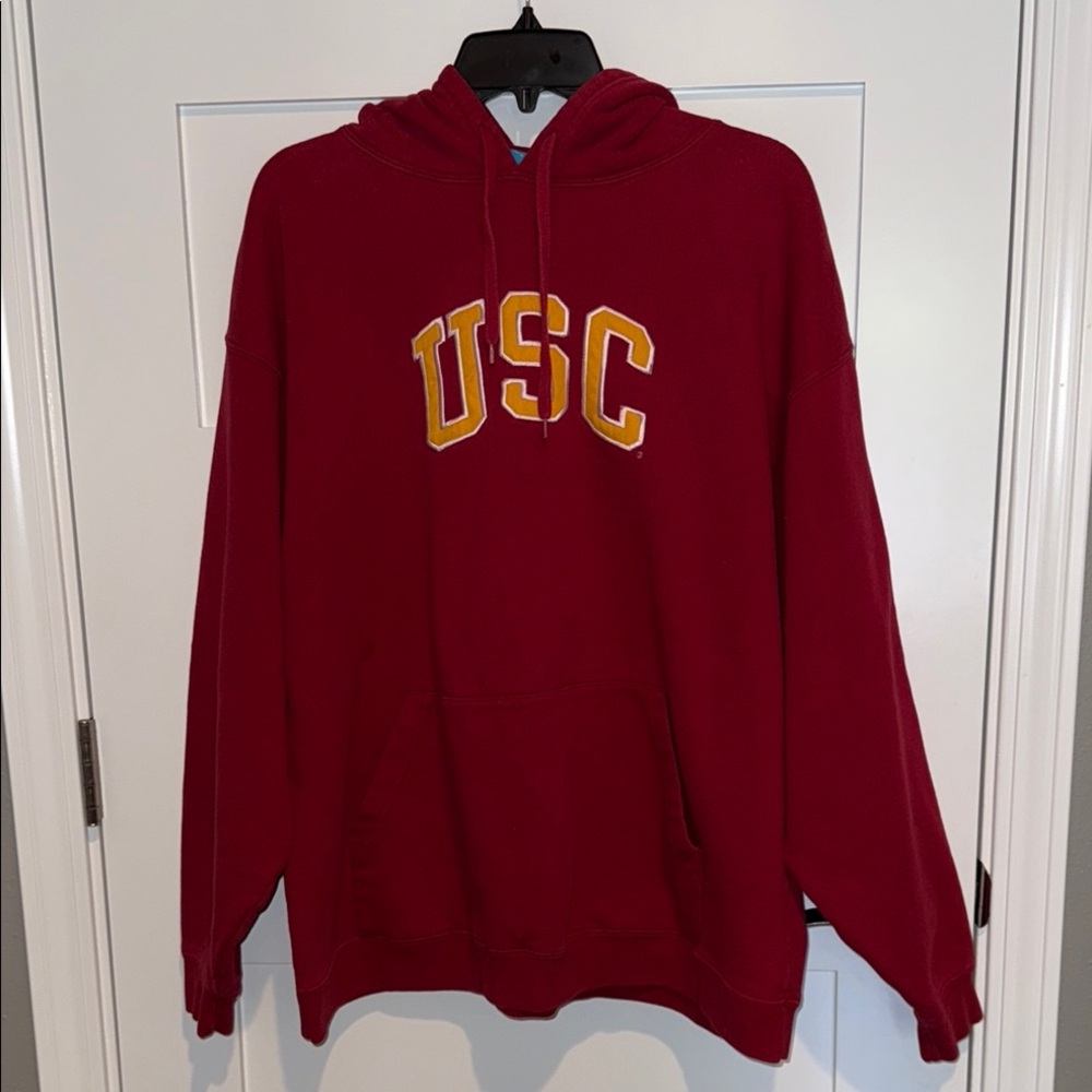 USC Trojans Pullover Hoodie – Unisex Size X-Large